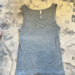 SKIMS soft lounge tank, size S, gray